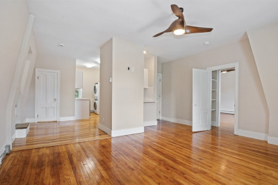 35 Oak Ave #3 1