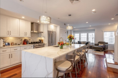 109 Tudor St 1