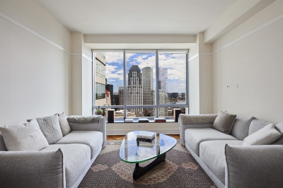2 Avery Street #27A