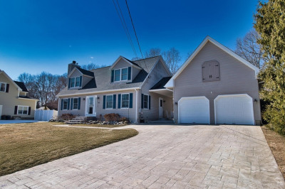 53 Windward Drive 1