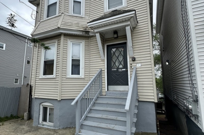 35 Louis St #B 1