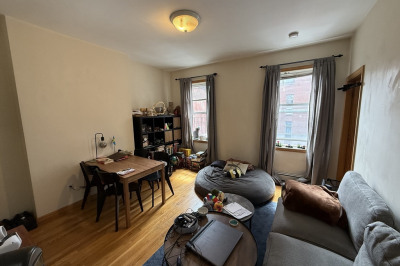 712 Commonwealth Ave #3 1