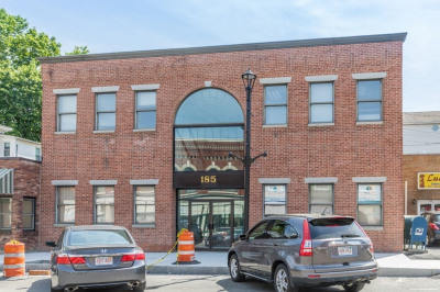 185 High St #1A