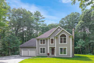 2 Hickory Ln 1