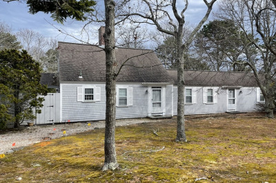 182 Greensward Road 1
