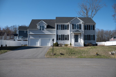 84 Murray Circle 1