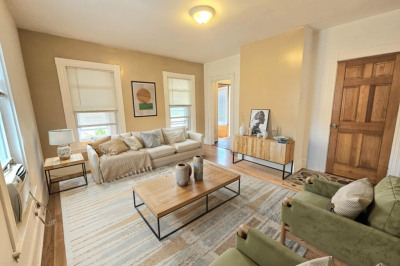 398 Charles St #2A 1