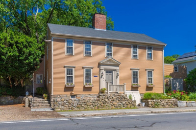 359 Western Ave 1