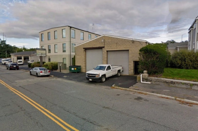 142 W Boylston Dr 1