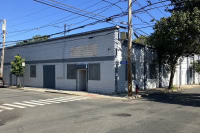 226 Lowell St 1