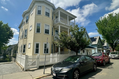 25 Cedar St #1 1
