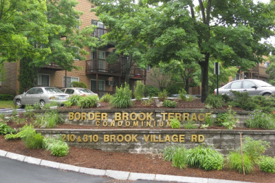 210 Brook Village Rd #20 1