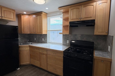 38 Neptune Street #2R 1