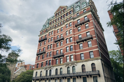 483 Beacon #12A 1