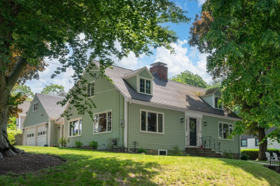 2 Elmcrest Circle 1