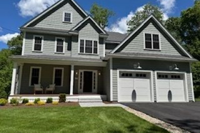 220 Mill St 1