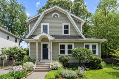 58 Iroquois Rd 1