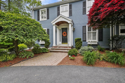 142 Montrose Avenue 1