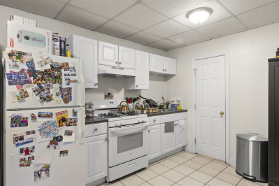 220 Middlesex Ave #2 1