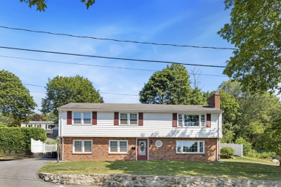 44 Blueridge Ave 1