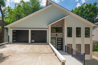 72 Wallis Rd 1