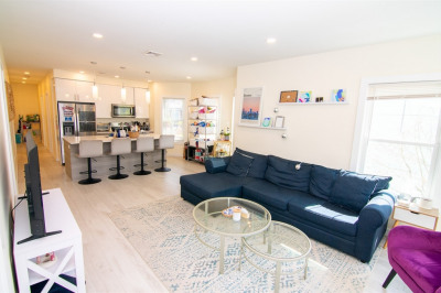 3 Evergreen Ave #3 1