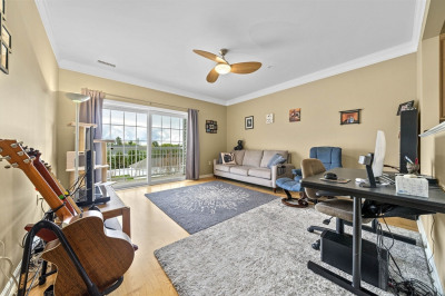 204 Clocktower Dr #304 1