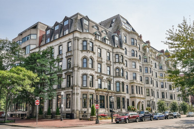 160 Commonwealth Ave #3A 1