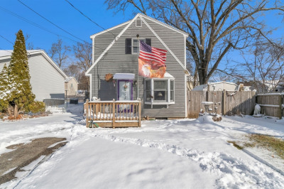 89 Pine Grove St