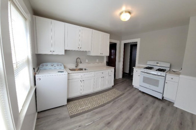 10-12 Brookway Rd #2 1