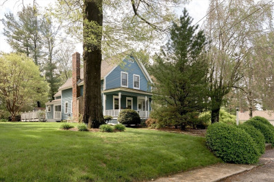 27 Water St