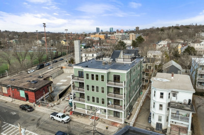 60 Williams Street #402 1