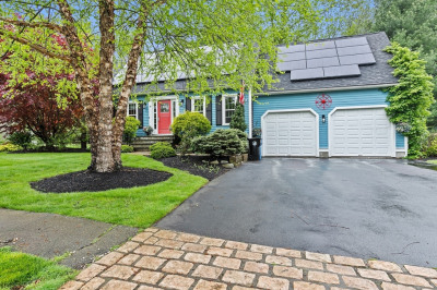 16 Old Colony Way 1