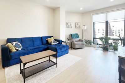 121 Portland St #802