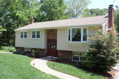 276 Newport Ave 1