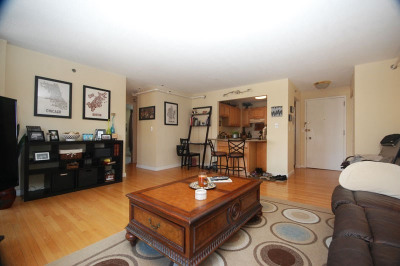 872 Massachusetts Avenue #401 1