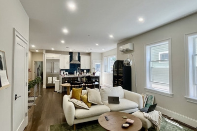555 East 5th Street #1 1