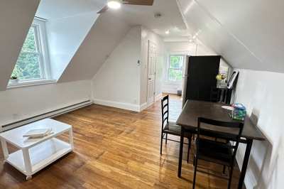 76 Faywood Ave #2U 1