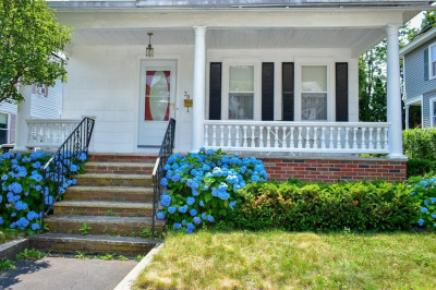 30 Troy St 1