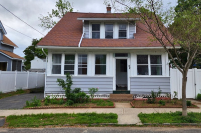 32 Marble Ave 1