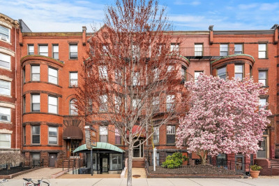 922 Beacon St #44 1