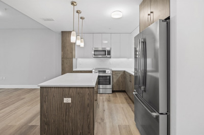 771 Harrison Ave #9G 1