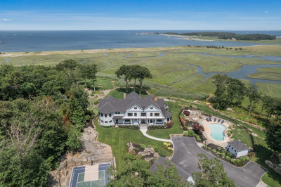 20 Wood Island Rd