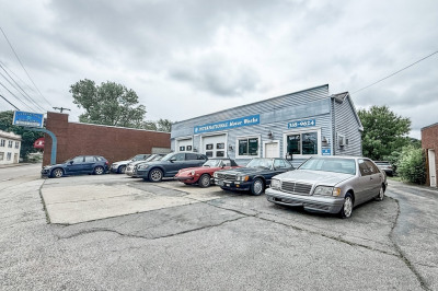 1345 Commercial St