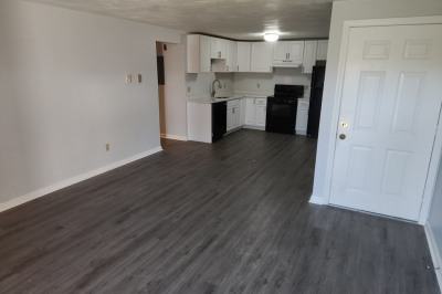 448 Mount Hope St #2 1