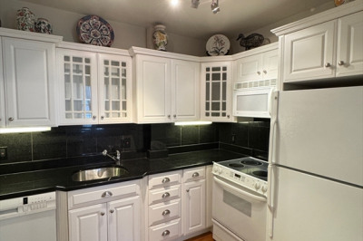 404 Bunker Hill Street #3 1