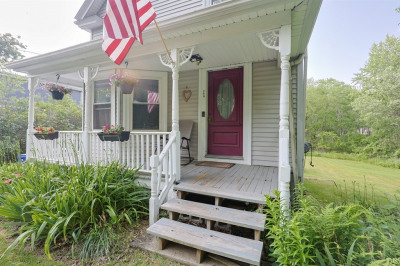 148 Hackett Ave 1