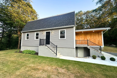 166 Forest St 1