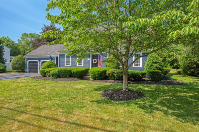635 Summer St 1