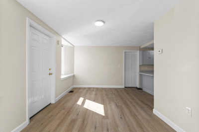276 W 3rd Street #1 1